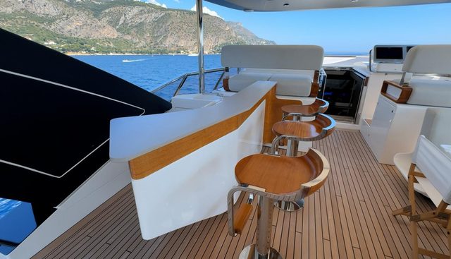 CHILLIN' yacht for sale 20