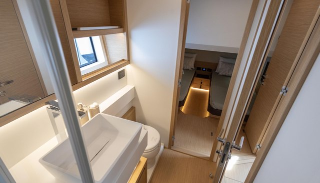 PRGT52 yacht for sale 104