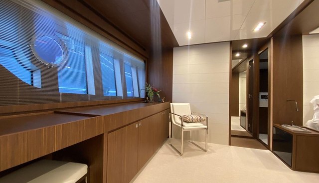 Evenflow yacht for sale 27