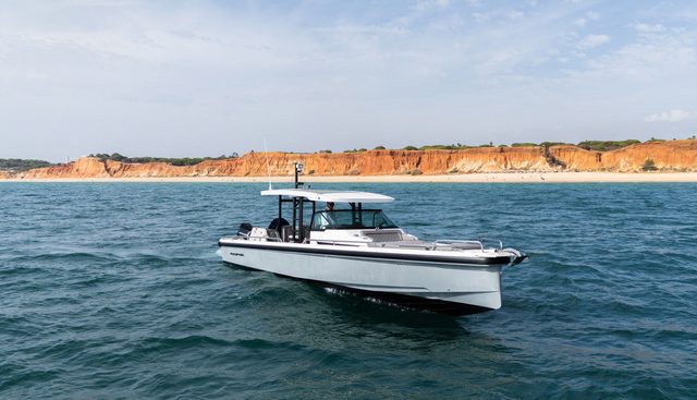 SEAS THE GREY yacht for sale 5