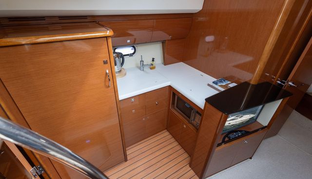 noname yacht for sale 32