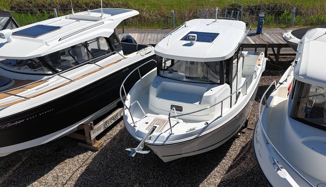 noname yacht for sale 7