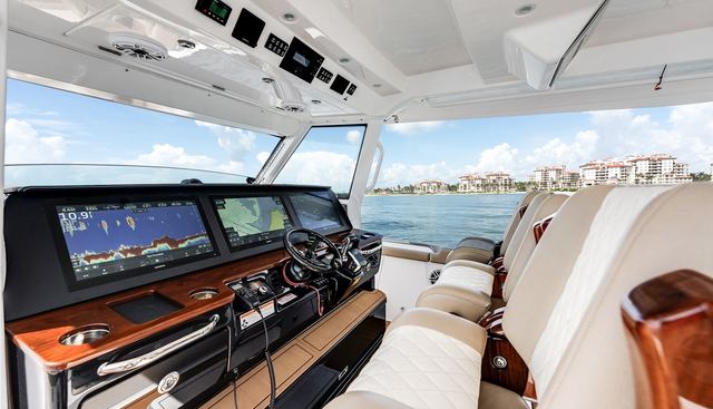 SHINE V yacht for sale 35