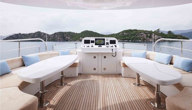 AYSHA yacht for sale 34