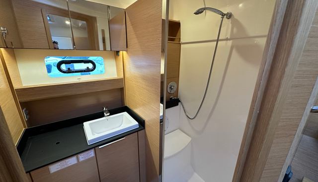 Satisfaction yacht for sale 29