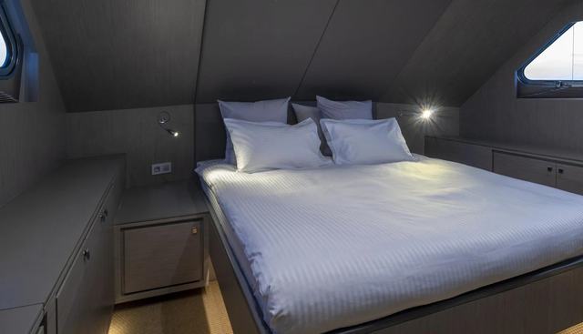 Heliad III yacht for sale 10