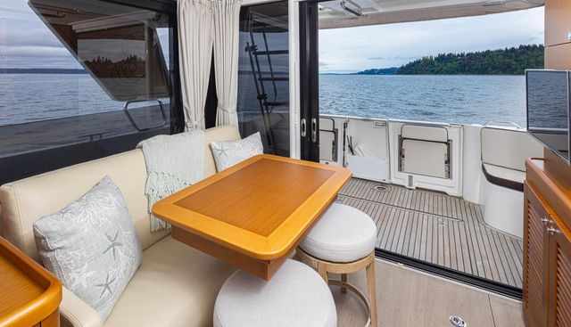 Cheers yacht for sale 30