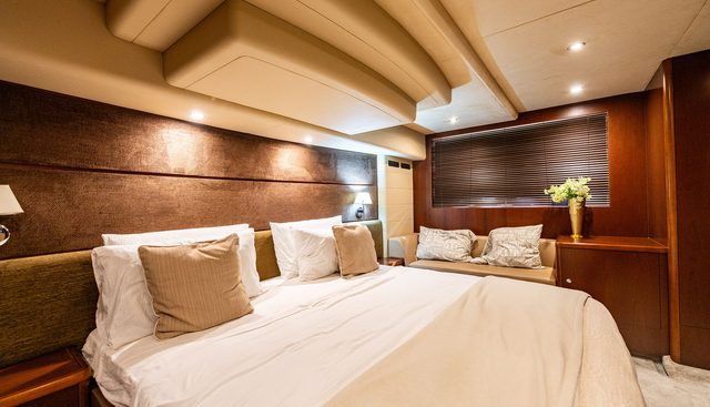 STELLAR II yacht for sale 34