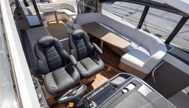 V50960 - 3 CABIN DECK VERSION yacht for sale 65