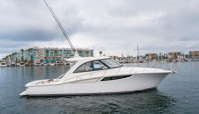 Commodore Two yacht for sale 10