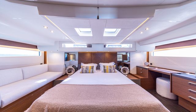 noname yacht for sale 7