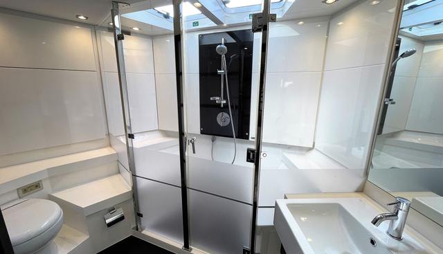 ZALA yacht for sale 19