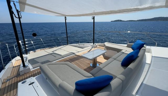 CHILLIN' yacht for sale 17
