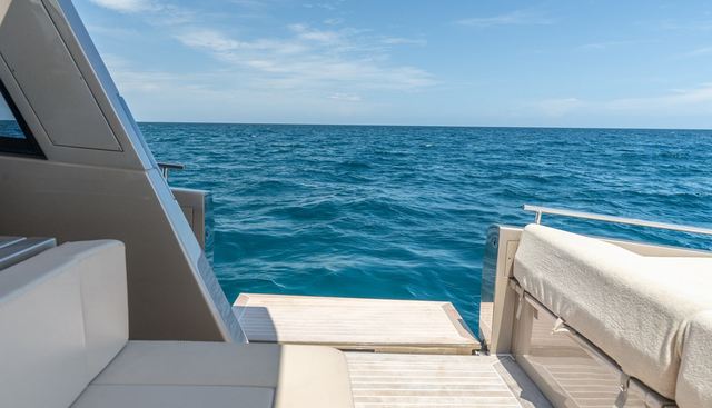 SPIN yacht for sale 17