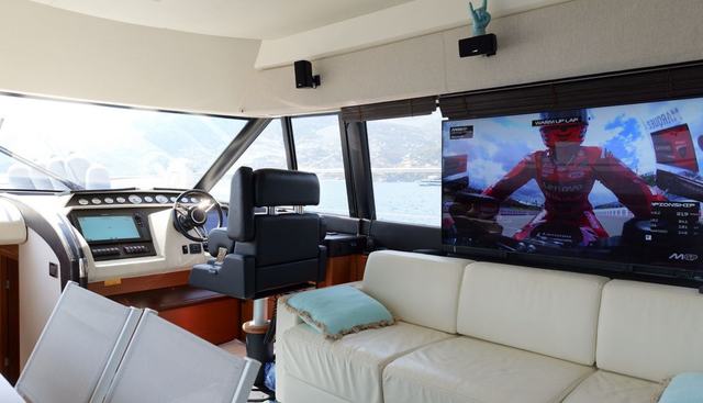 PRESTIGE 620 yacht for sale 32