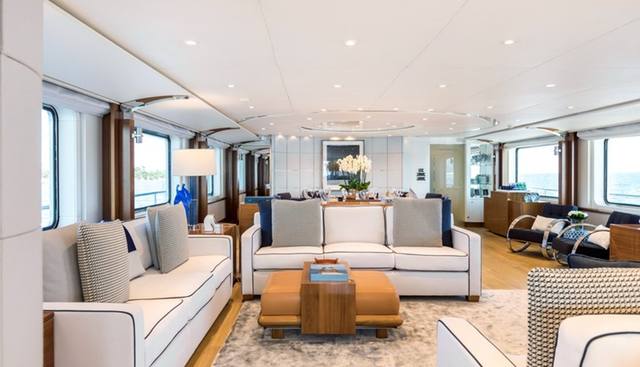 LA TANIA yacht for sale 7