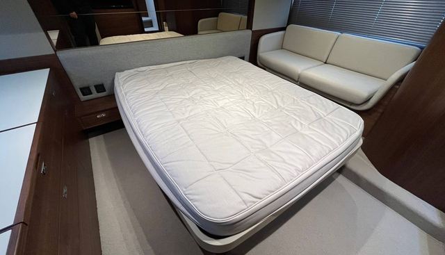 noname yacht for sale 34