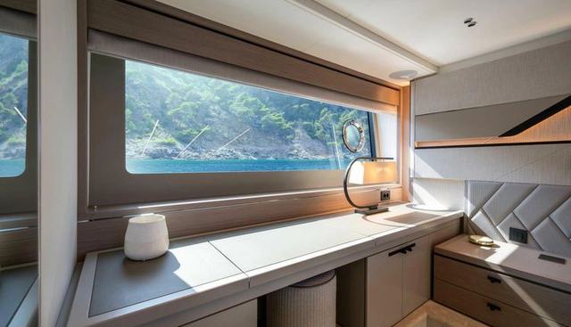 75 SPORT YACHT yacht for sale 605