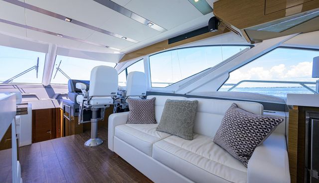 UNORTHODOCS yacht for sale 25