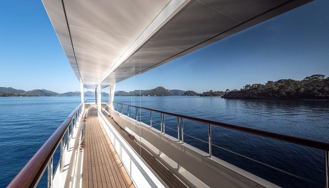 SUNRISE yacht for sale 25