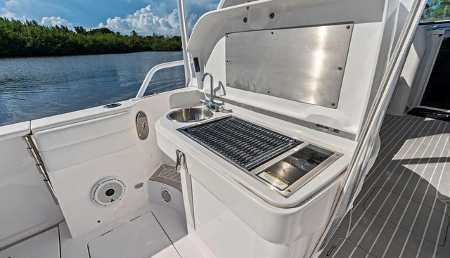 Salty Dog yacht for sale 13
