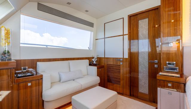 SEA GLASS yacht for sale 12
