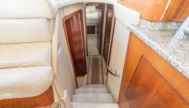 noname yacht for sale 32