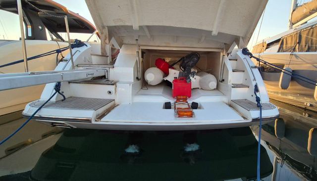 M4 yacht for sale 7