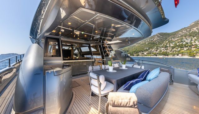 SILVER BREEZE yacht for sale 14