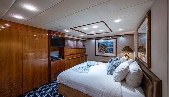SHALIMAR yacht for sale 53