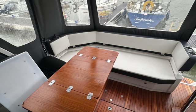 Mollie yacht for sale 8