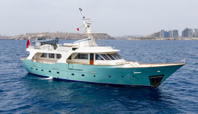 Kalani yacht for sale 30