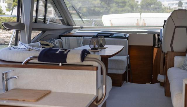 Moose yacht for sale 29