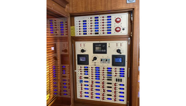 Grace yacht for sale 43