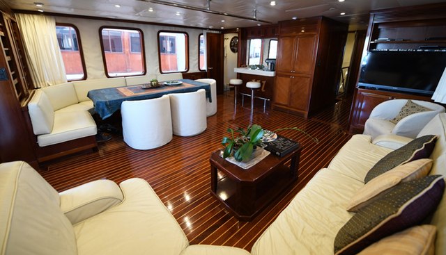 AMARELLLA F yacht for sale 13