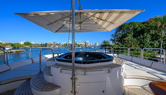 SEASCAPE V yacht for sale 90