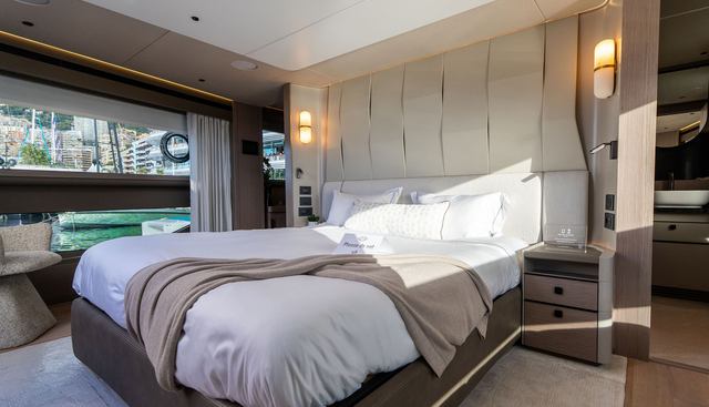 FAMILY SPIRIT yacht for sale 44