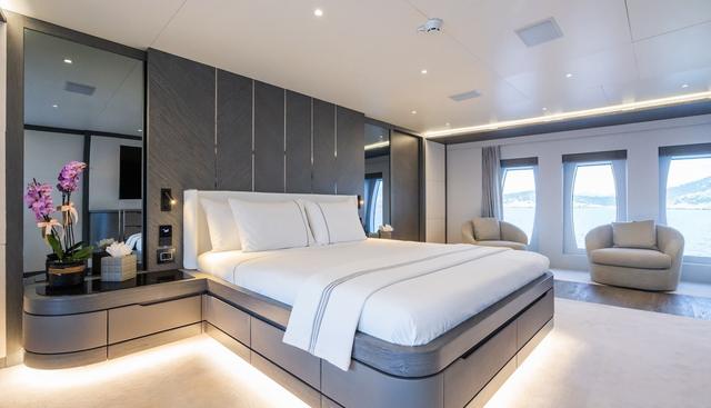 FORTUNA yacht for sale 42