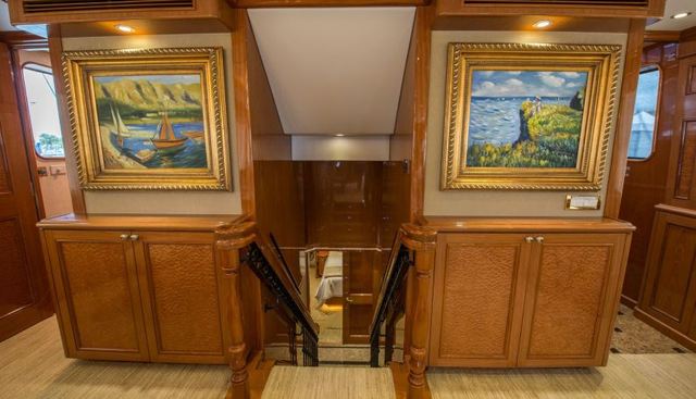 FOOTLOOSE yacht for sale 23