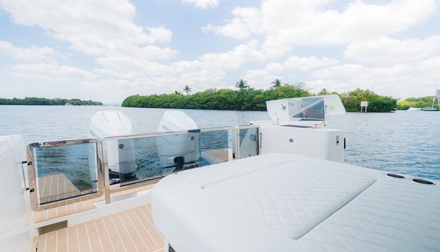 LA PLAGE yacht for sale 20