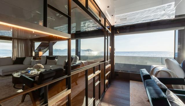 ICE OF LONDON yacht for sale 9