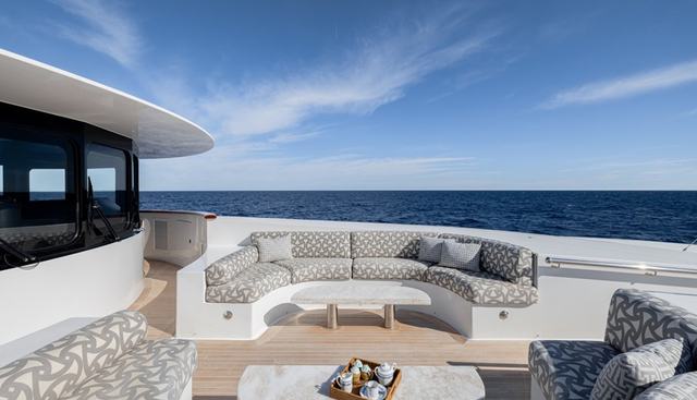 CARPE DIEM yacht for sale 35