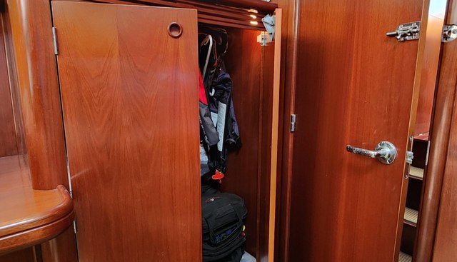 Dont Say No yacht for sale 90