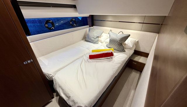 noname yacht for sale 32