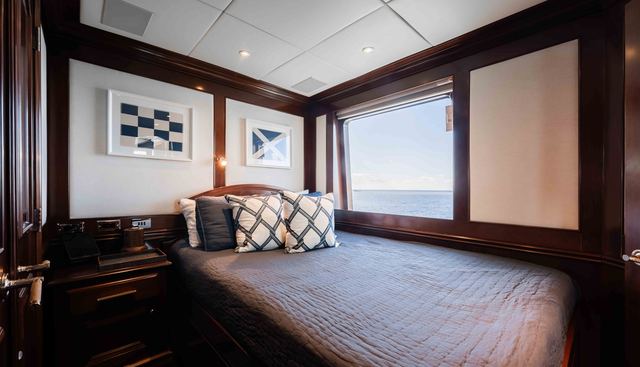 SUMMERDANCE yacht for sale 32