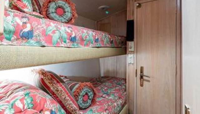 ENCHANTRESS yacht for sale 43