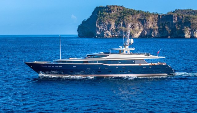 VESPER yacht for sale 29
