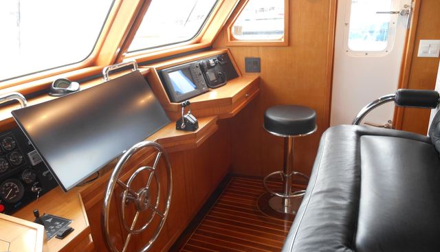 Suspense yacht for sale 25