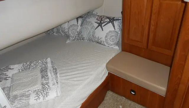 Cest Bon yacht for sale 13