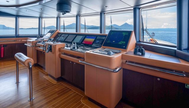 DREAM yacht for sale 28